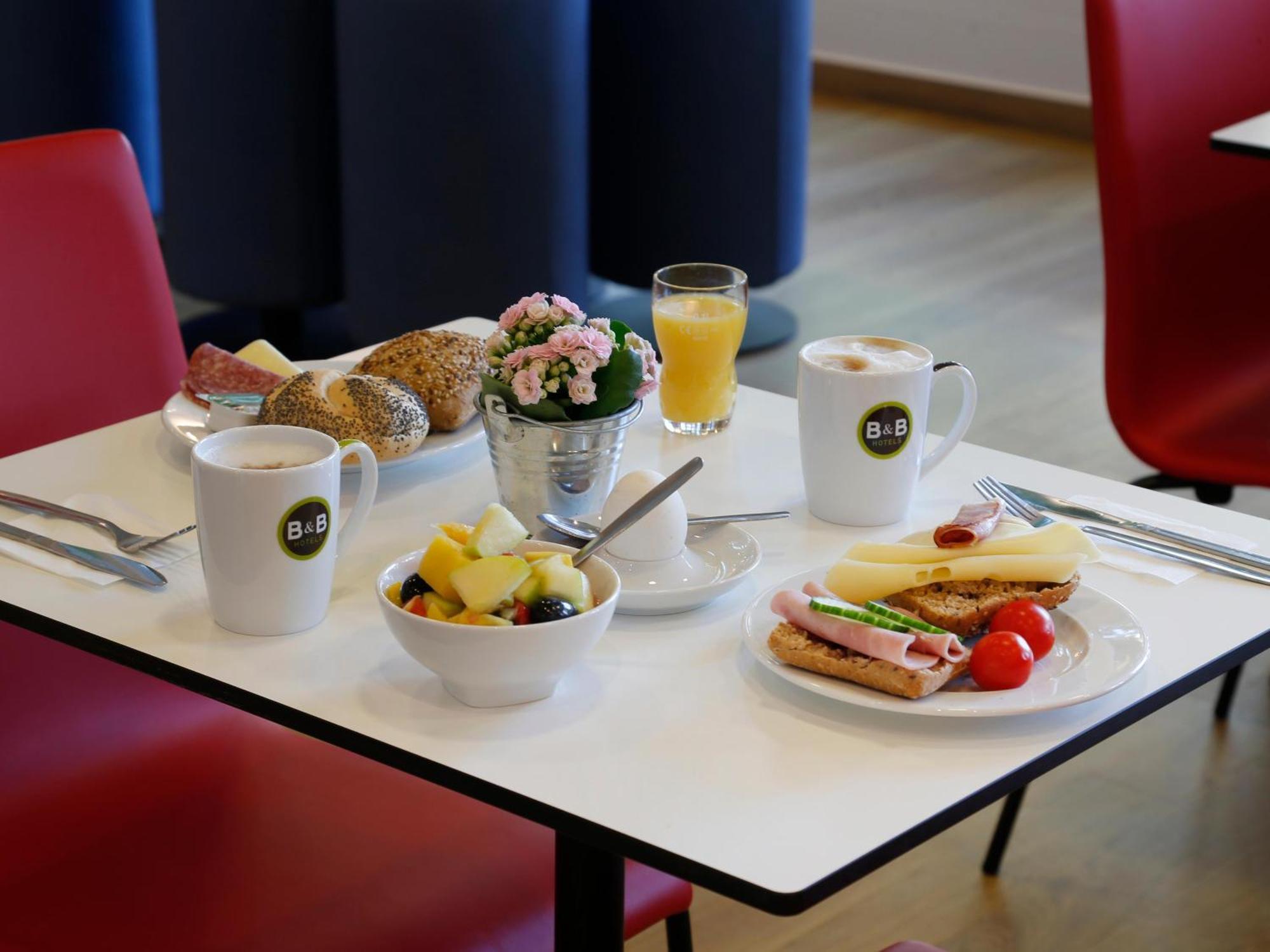 B&B Hotel Berlin-Charlottenburg Eksteriør billede