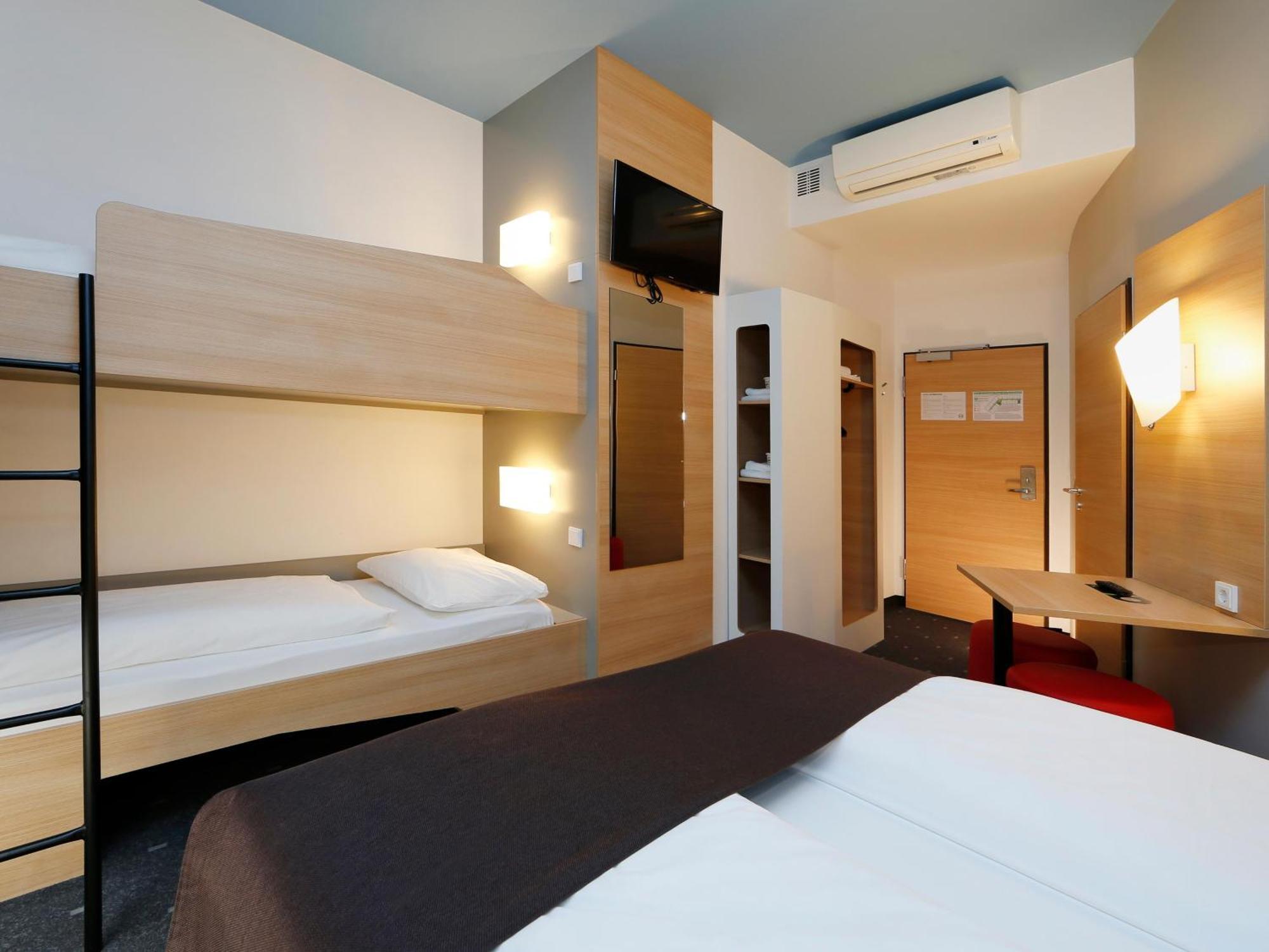 B&B Hotel Berlin-Charlottenburg Eksteriør billede